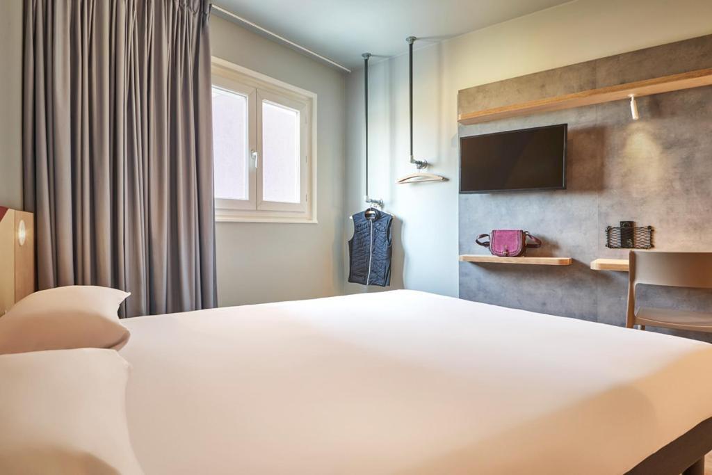 Ibis Budget Paris Porte D'Aubervilliers Exterior photo