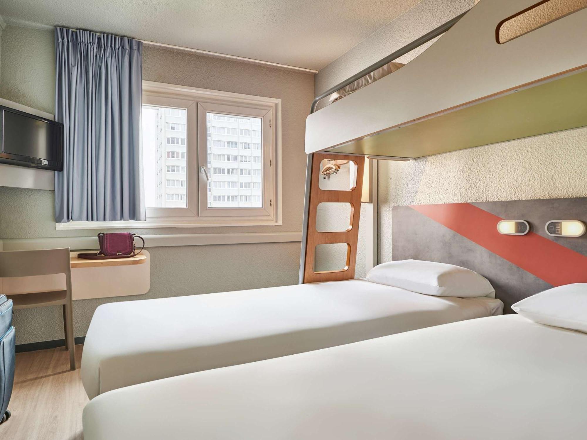 Ibis Budget Paris Porte D'Aubervilliers Exterior photo